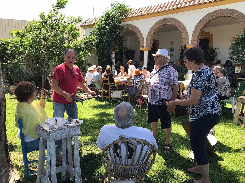HOMMAGE A N.D. DE SANTA CRUZ A DALIAS DU 7 AU 10 JUIN 2019 (414) BARBECUE CHEZ ANGE A LA CANADA.jpg